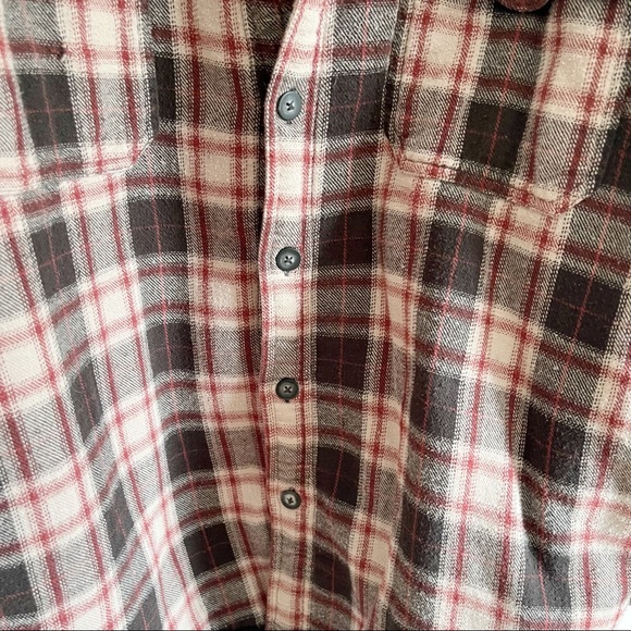 Levi’s shacket red black plaid flannel oversized buttons lined - Picture 5 of 9